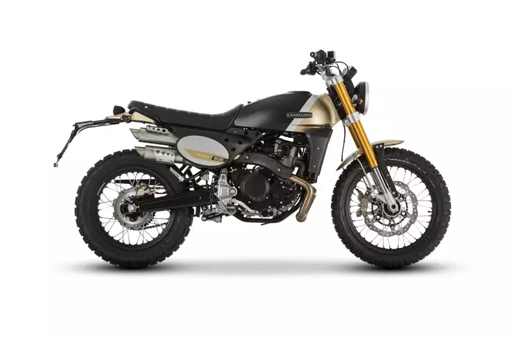 Caballero 500 Deluxe musta/kulta - Fantic -moottoripyörät - 980 - 1