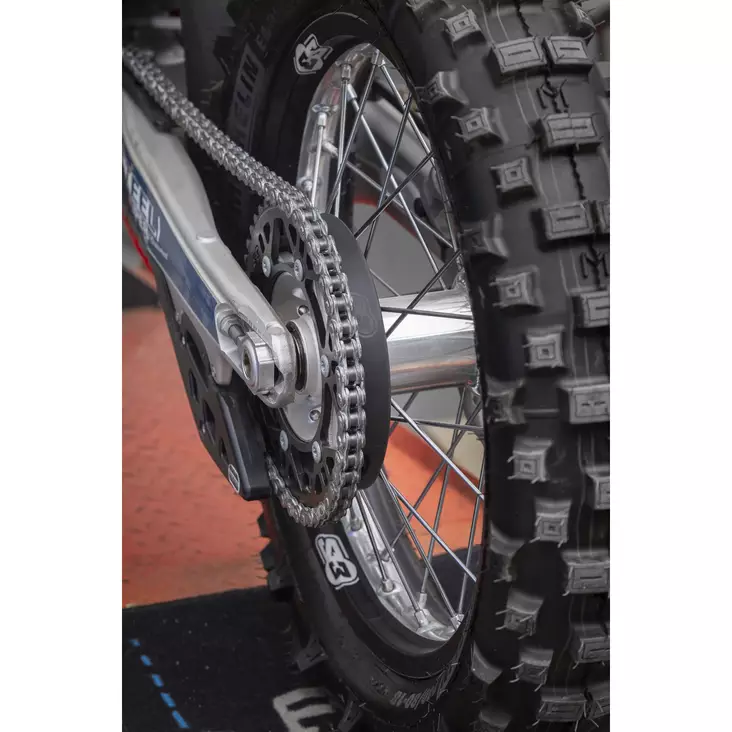 Ketjusuoja S3 HUGO Hub Chain Protector - MX Ketjut ja rattaat - 5158 - 1